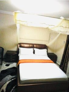 Hotel Alvino Standard Room - Affordable Stay