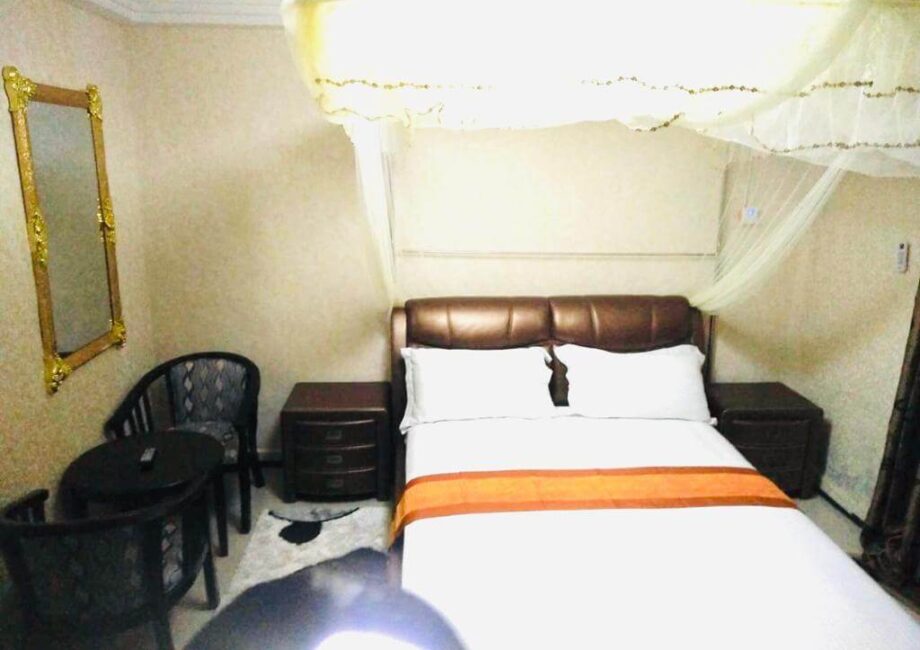Hotel Alvino Standard Room - Cozy Lodging